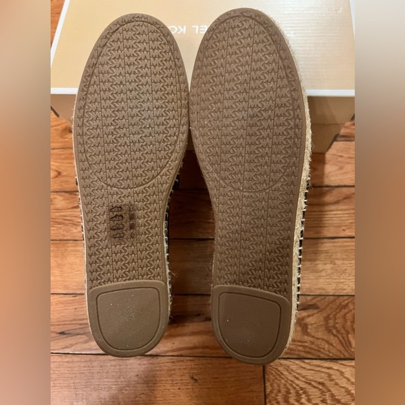 Women's Kendrick Slip-On
Espadrille Flats size 8 - Picture 9 of 12